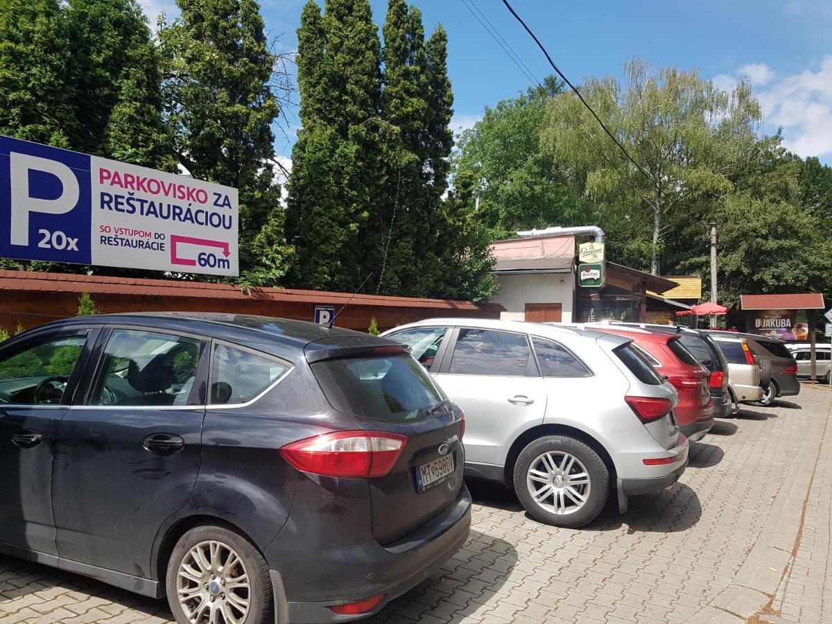 Apartman Centrum V Sukromi Restauracia U Jakuba Martin Exteriör bild
